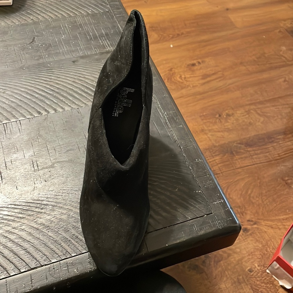 Beautiful black booties  size 9